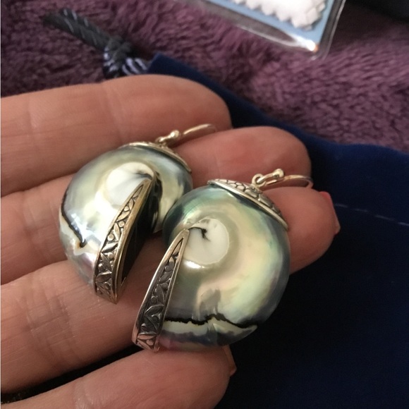 Artisan Crafted Samual B Sterling Silver Dangle Gemstone Shell Earrings - Picture 5 of 9
